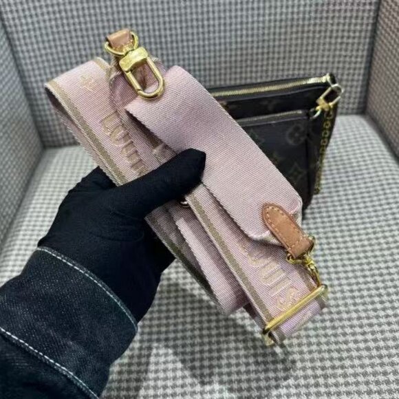 LOUIS VUITTON bag - Picture 6 of 8